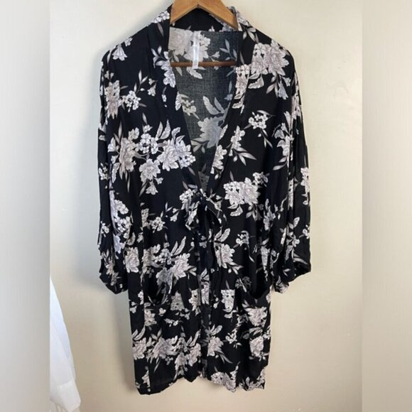 Spiritual Gangster • Maya floral Kimono Robe Beach Coverup O/S black white flowy - Picture 4 of 12
